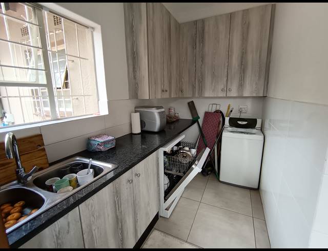 3 BEDROOM HOUSE FOR SALE IN BRACKENHURST